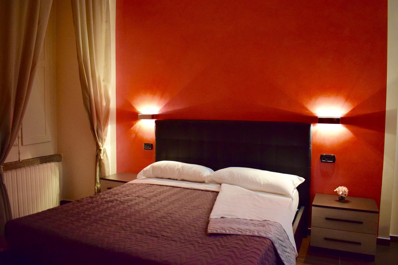 Corallo Rooms Salerno Bagian luar foto