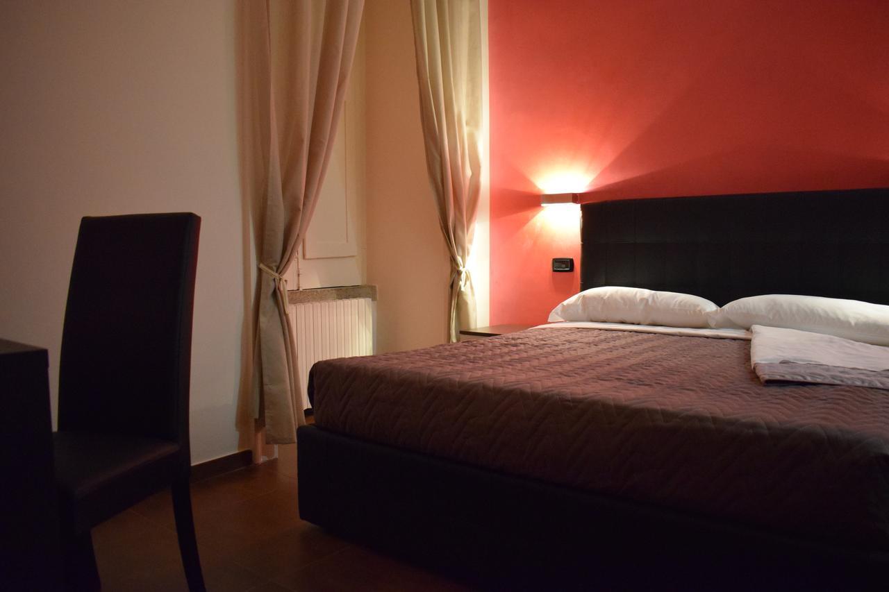 Corallo Rooms Salerno Bagian luar foto